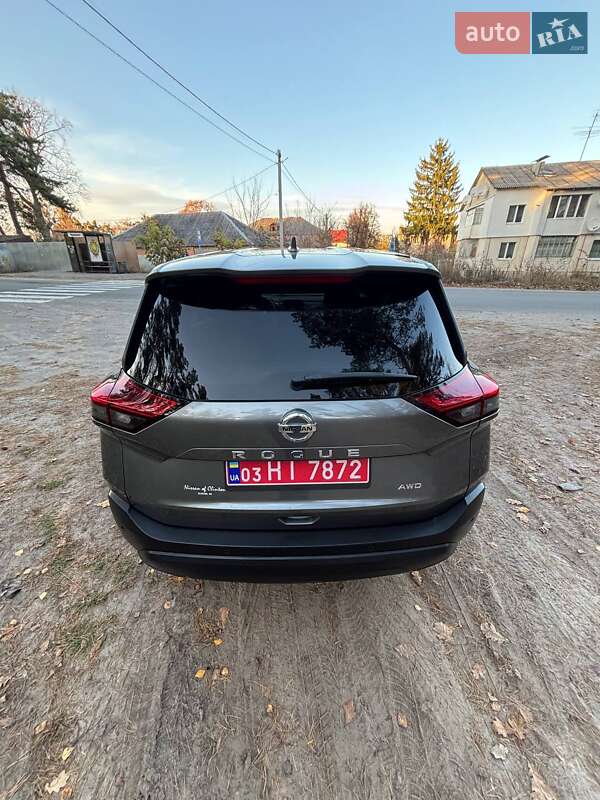 Внедорожник / Кроссовер Nissan Rogue 2021 в Боярке