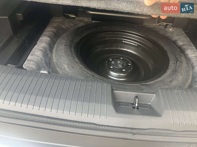 Внедорожник / Кроссовер Nissan Rogue 2021 в Обухове