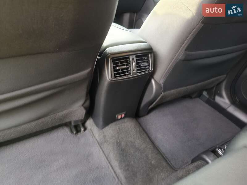 Внедорожник / Кроссовер Nissan Rogue 2018 в Львове фото 15 Внедорожник / Кроссовер Nissan Rogue 2018 в Львове