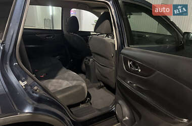 Позашляховик / Кросовер Nissan Rogue 2015 в Рівному