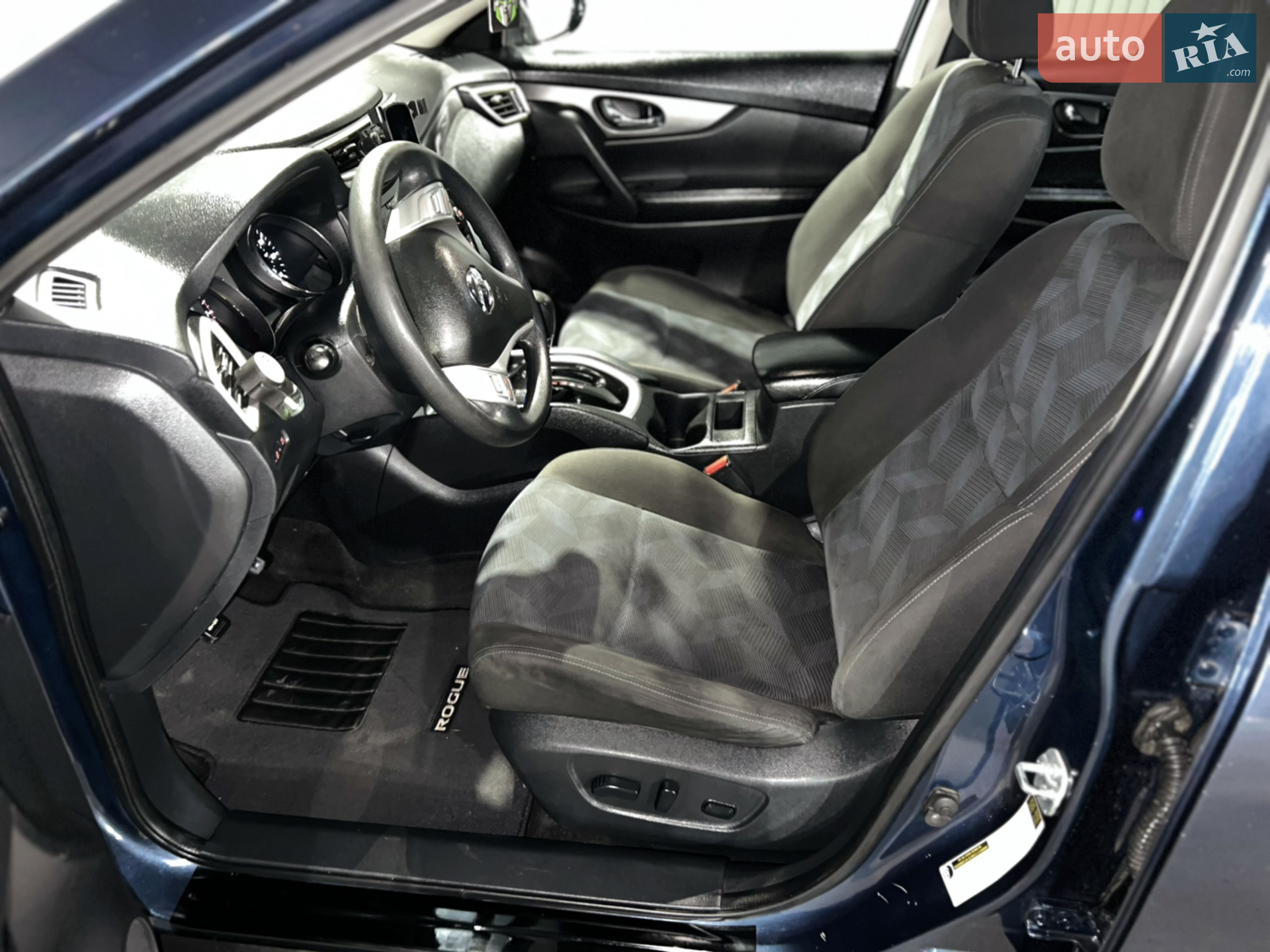 2015 Nissan Rogue - мініатюра 61