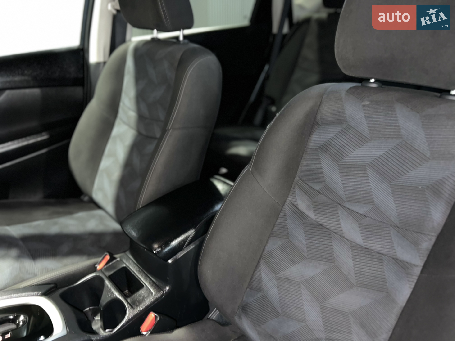 2015 Nissan Rogue - мініатюра 73