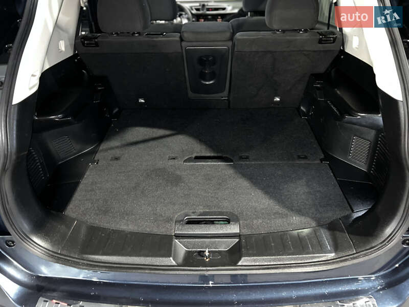 Внедорожник / Кроссовер Nissan Rogue 2015 в Ровно фото 74 Внедорожник / Кроссовер Nissan Rogue 2015 в Ровно