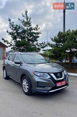 Внедорожник / Кроссовер Nissan Rogue 2018 в Лубнах