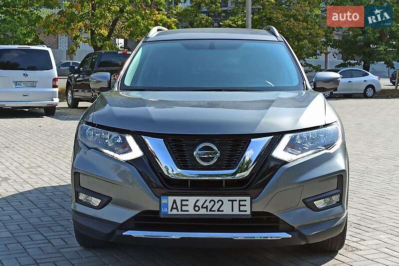 Внедорожник / Кроссовер Nissan Rogue 2017 в Днепре фото 5 Внедорожник / Кроссовер Nissan Rogue 2017 в Днепре