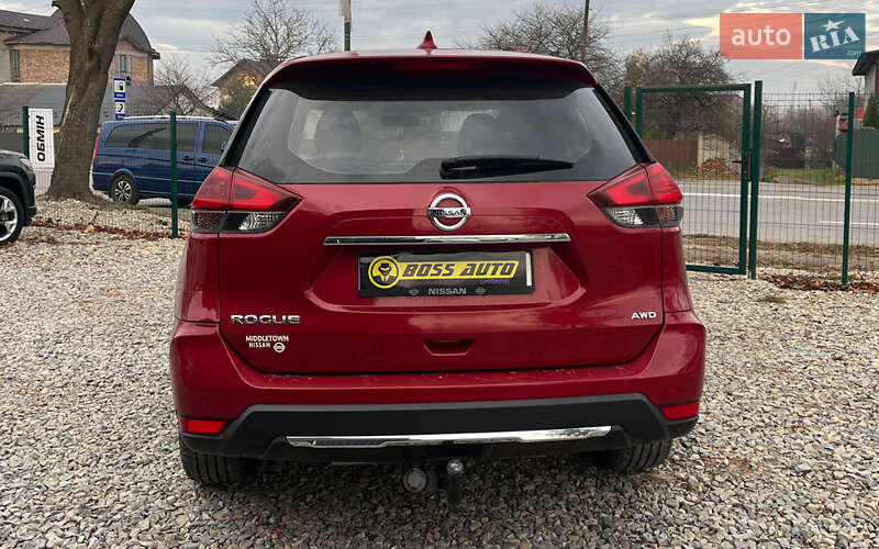 Внедорожник / Кроссовер Nissan Rogue 2017 в Коломые