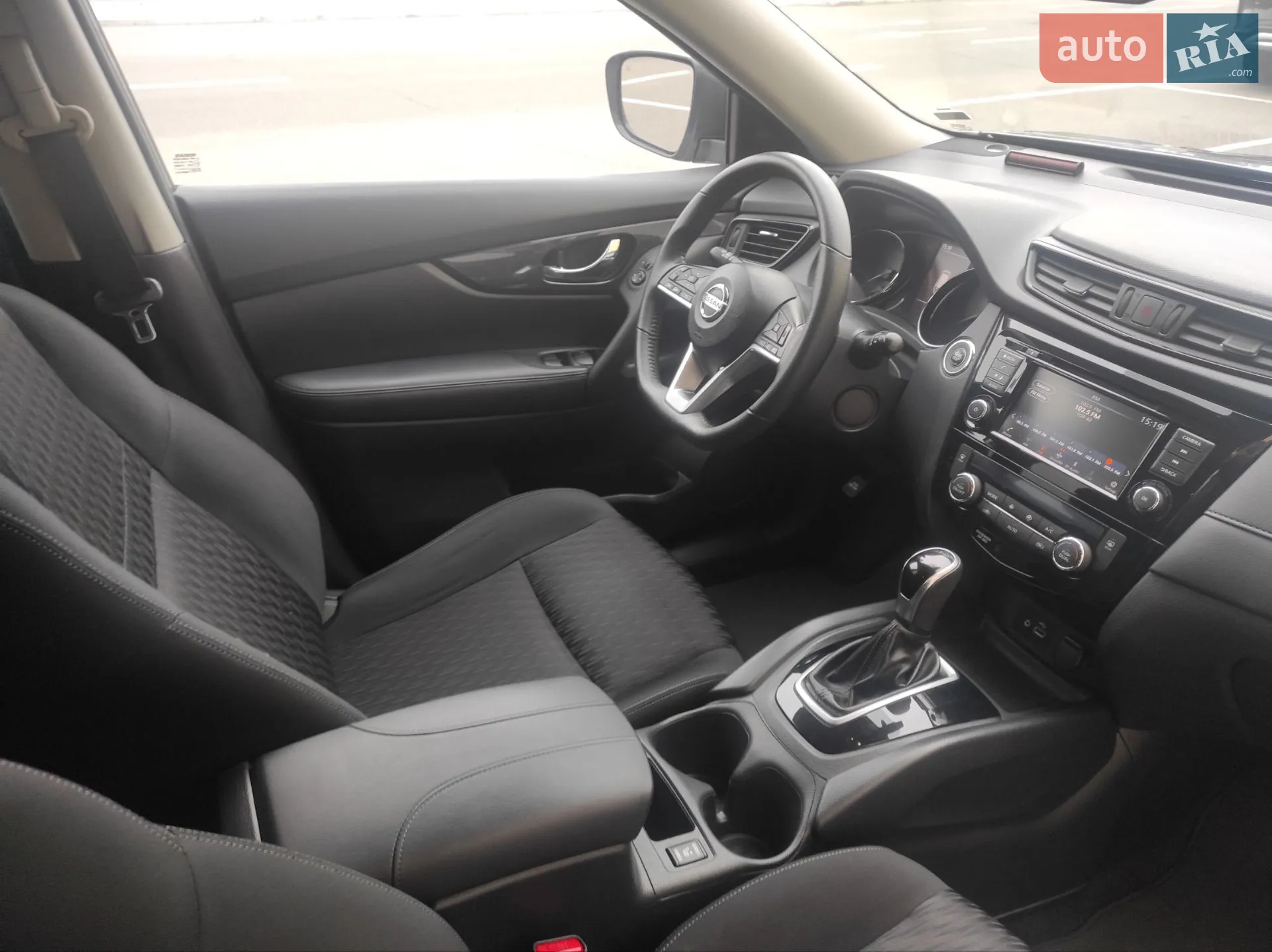 2018 Nissan Rogue - мініатюра 11