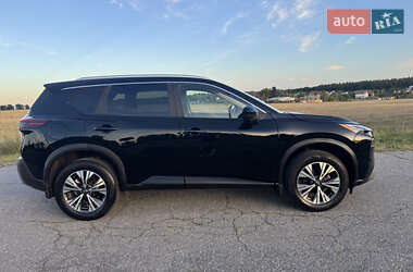 Внедорожник / Кроссовер Nissan Rogue 2022 в Киеве