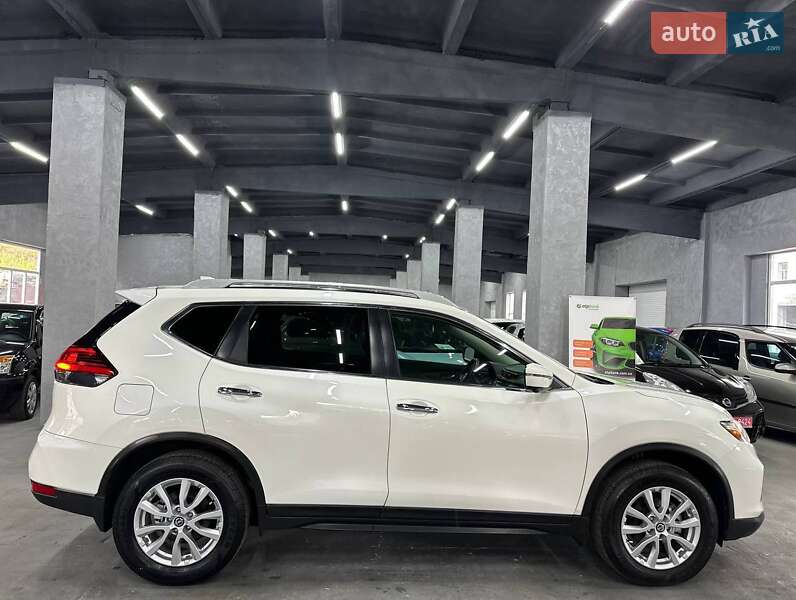 Внедорожник / Кроссовер Nissan Rogue 2017 в Каменском фото 8 Внедорожник / Кроссовер Nissan Rogue 2017 в Каменском