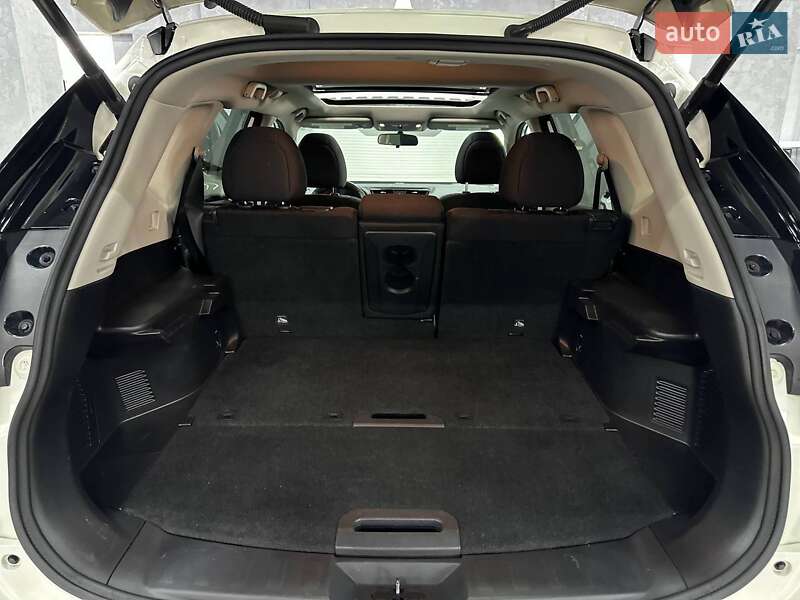 Внедорожник / Кроссовер Nissan Rogue 2017 в Каменском фото 27 Внедорожник / Кроссовер Nissan Rogue 2017 в Каменском