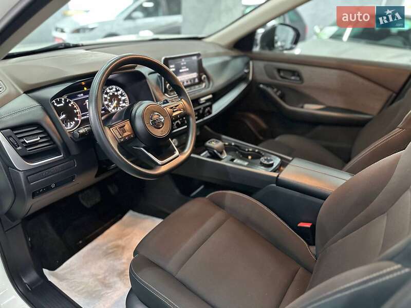 Внедорожник / Кроссовер Nissan Rogue 2023 в Каменском