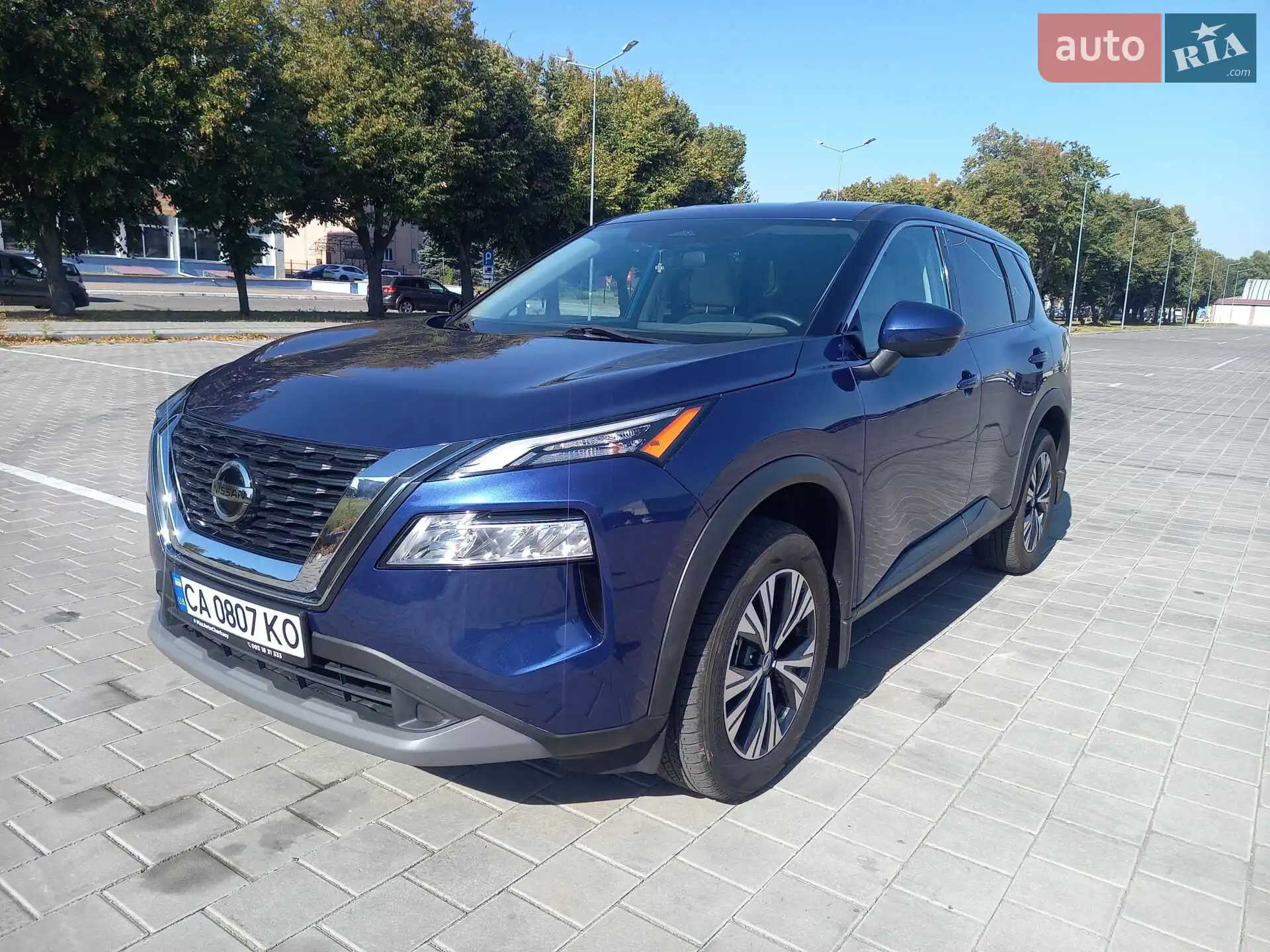 2021 Nissan Rogue - фото 1
