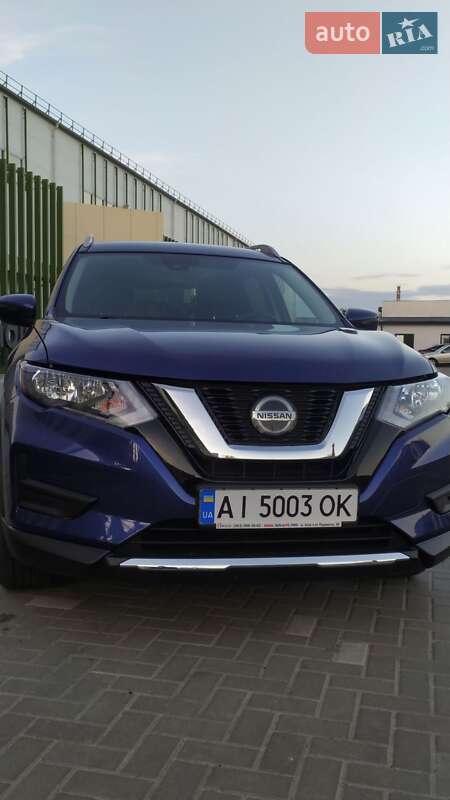 Внедорожник / Кроссовер Nissan Rogue 2018 в Киеве