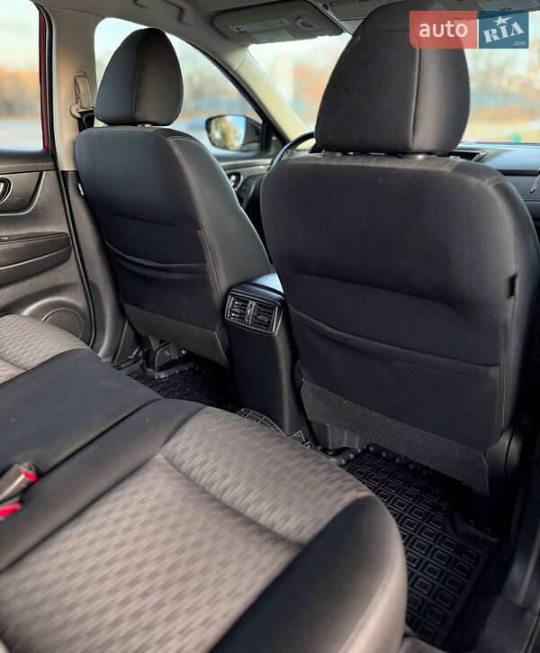 Внедорожник / Кроссовер Nissan Rogue 2016 в Днепре фото 16 Внедорожник / Кроссовер Nissan Rogue 2016 в Днепре