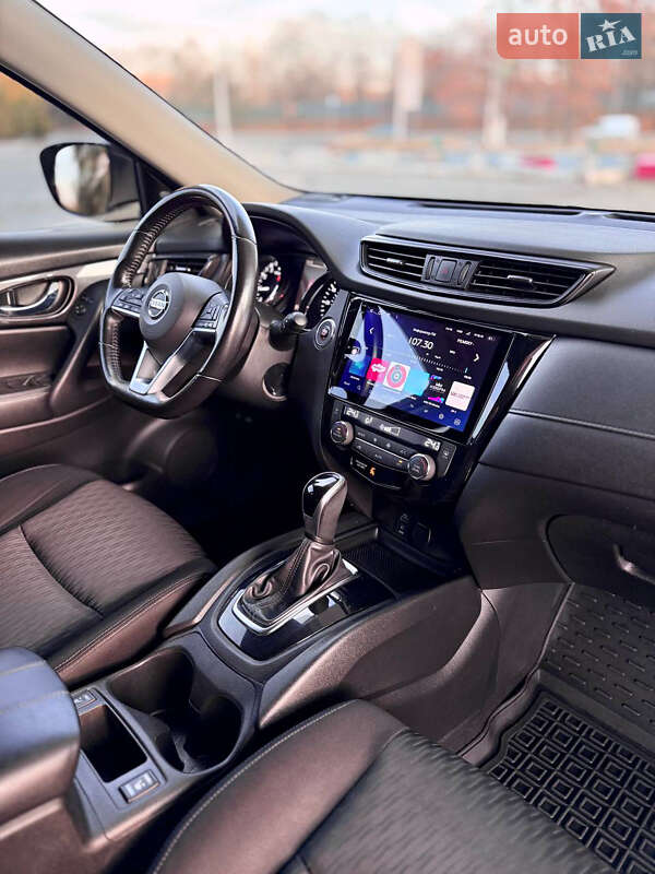 Внедорожник / Кроссовер Nissan Rogue 2016 в Днепре фото 19 Внедорожник / Кроссовер Nissan Rogue 2016 в Днепре
