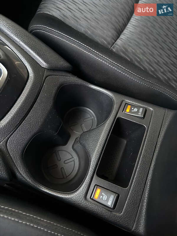 Внедорожник / Кроссовер Nissan Rogue 2016 в Днепре фото 32 Внедорожник / Кроссовер Nissan Rogue 2016 в Днепре