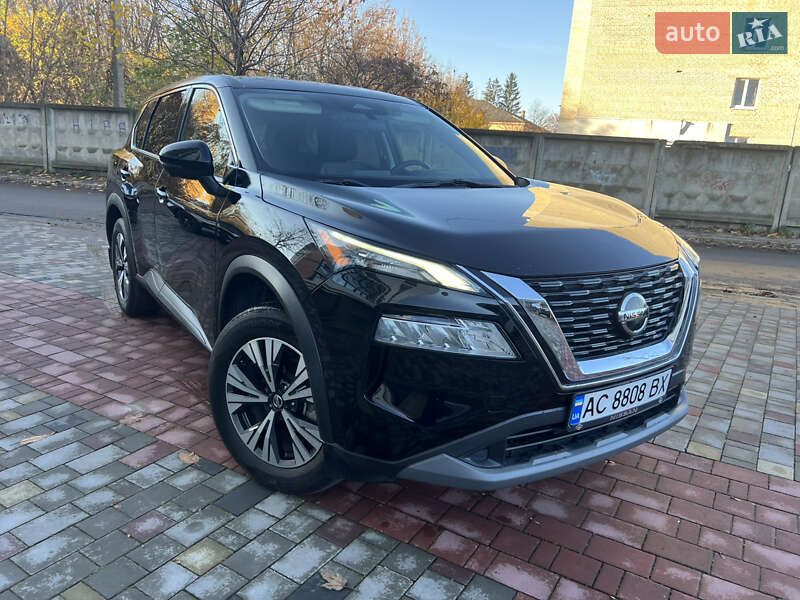 Nissan Rogue 2021