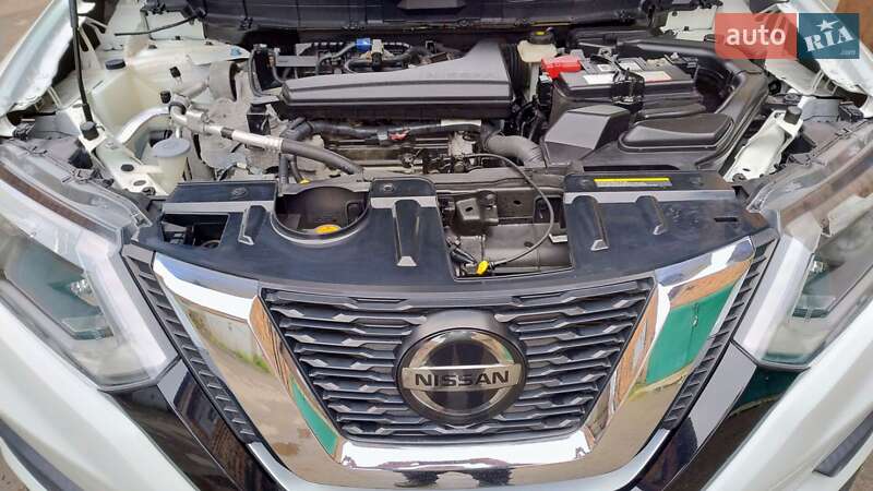 Внедорожник / Кроссовер Nissan Rogue 2019 в Ровно