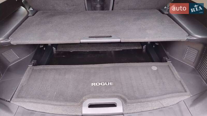 Внедорожник / Кроссовер Nissan Rogue 2019 в Ровно