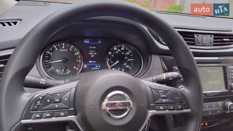 Внедорожник / Кроссовер Nissan Rogue 2019 в Ровно