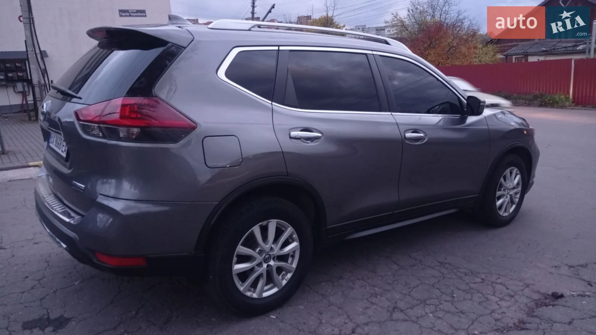 2018 Nissan Rogue - мініатюра 4