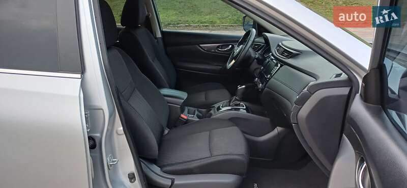 Внедорожник / Кроссовер Nissan Rogue 2018 в Кропивницком фото 11 Внедорожник / Кроссовер Nissan Rogue 2018 в Кропивницком