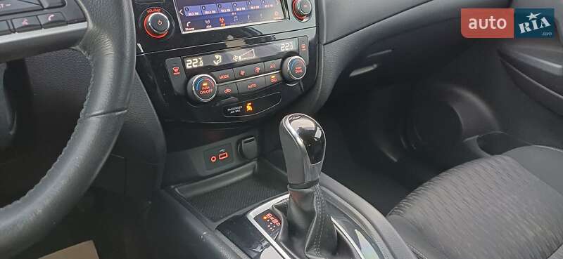 Внедорожник / Кроссовер Nissan Rogue 2018 в Кропивницком фото 18 Внедорожник / Кроссовер Nissan Rogue 2018 в Кропивницком