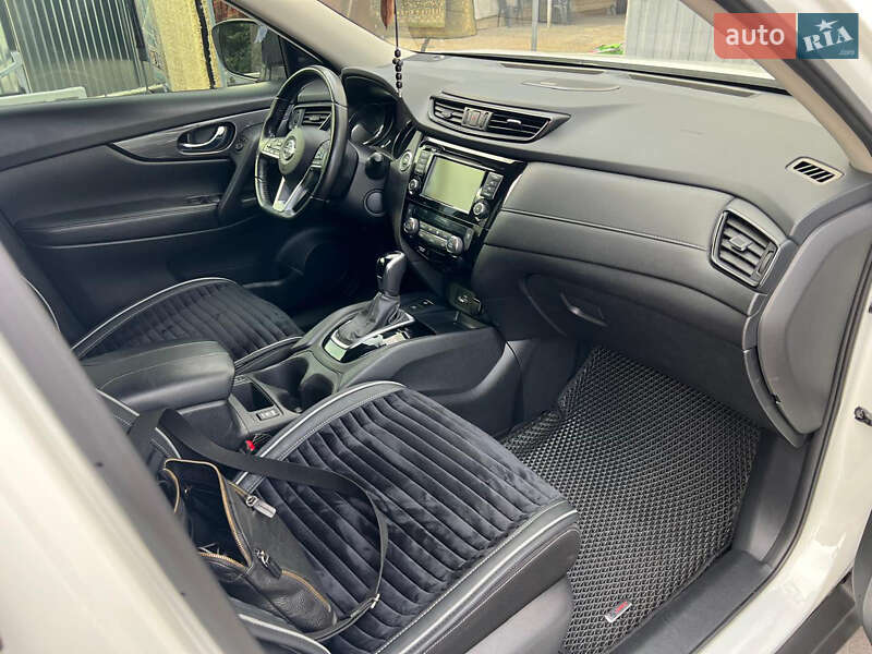 Внедорожник / Кроссовер Nissan Rogue 2019 в Глухове фото 9 Внедорожник / Кроссовер Nissan Rogue 2019 в Глухове