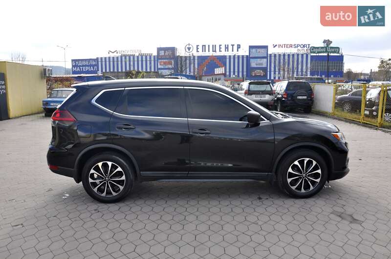 Позашляховик / Кросовер Nissan Rogue 2018 в Львові фото 6 Позашляховик / Кросовер Nissan Rogue 2018 в Львові