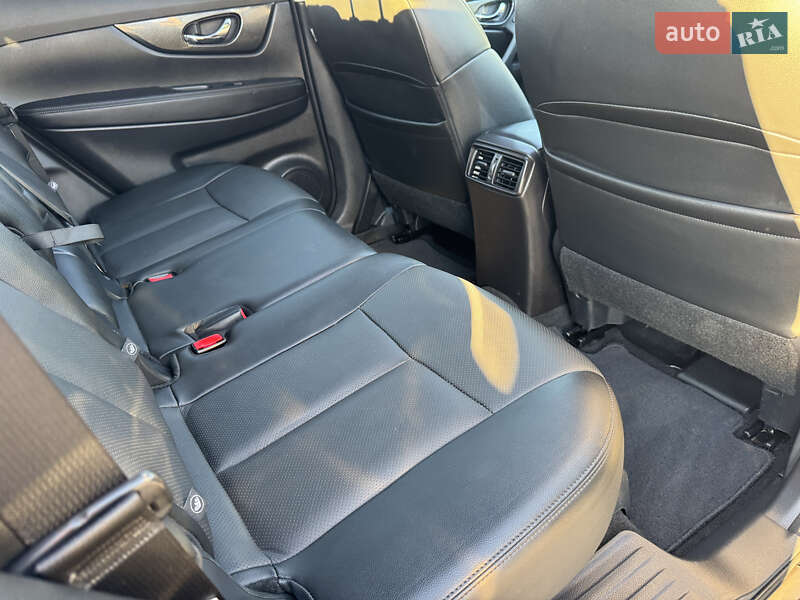 Внедорожник / Кроссовер Nissan Rogue 2015 в Стрые фото 32 Внедорожник / Кроссовер Nissan Rogue 2015 в Стрые