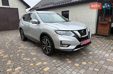 Позашляховик / Кросовер Nissan Rogue 2019 в Києві