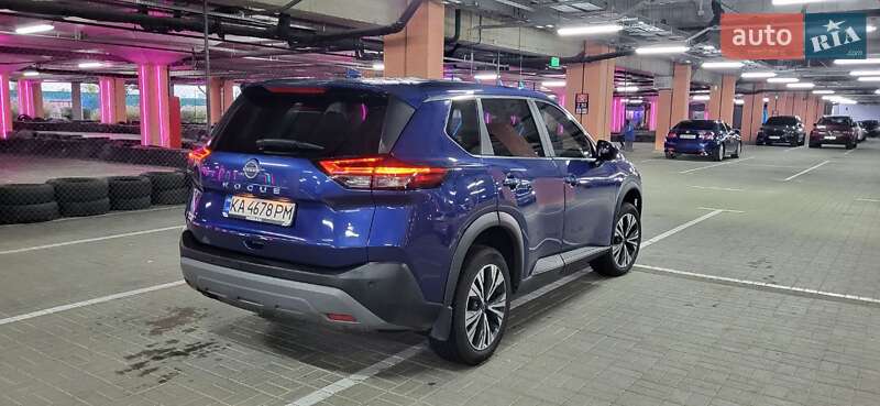 Позашляховик / Кросовер Nissan Rogue 2023 в Києві