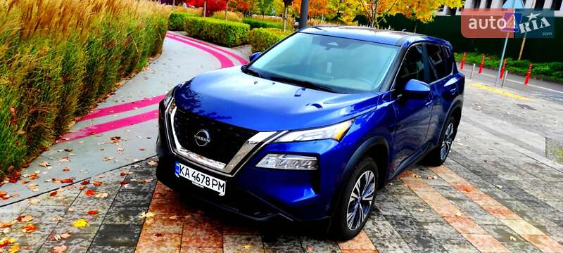 Позашляховик / Кросовер Nissan Rogue 2023 в Києві