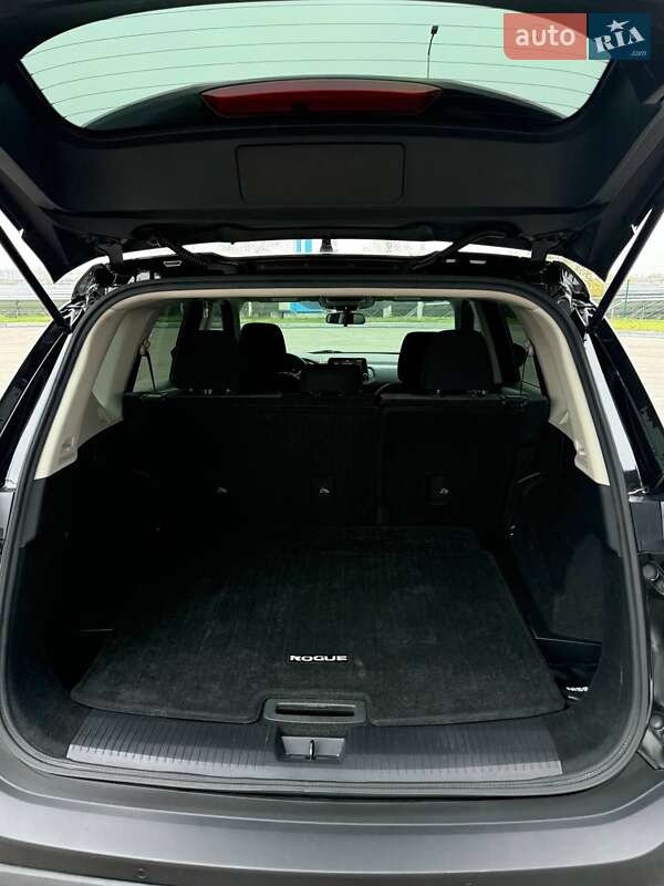 Внедорожник / Кроссовер Nissan Rogue 2021 в Днепре