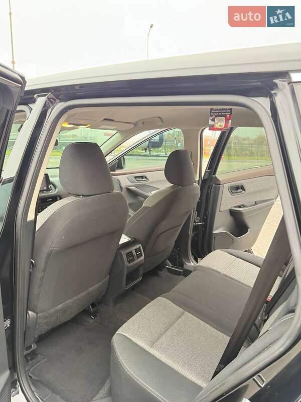 Внедорожник / Кроссовер Nissan Rogue 2021 в Днепре