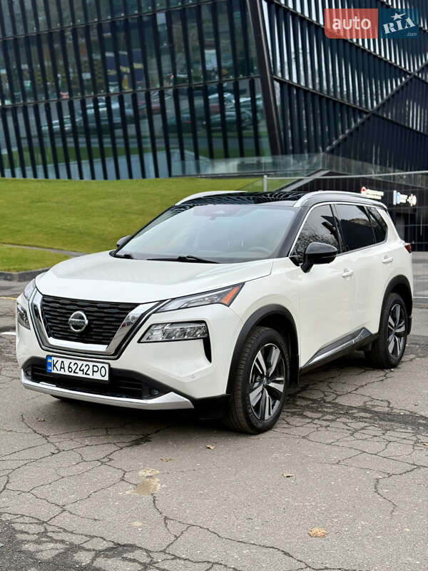 Nissan Rogue 2021