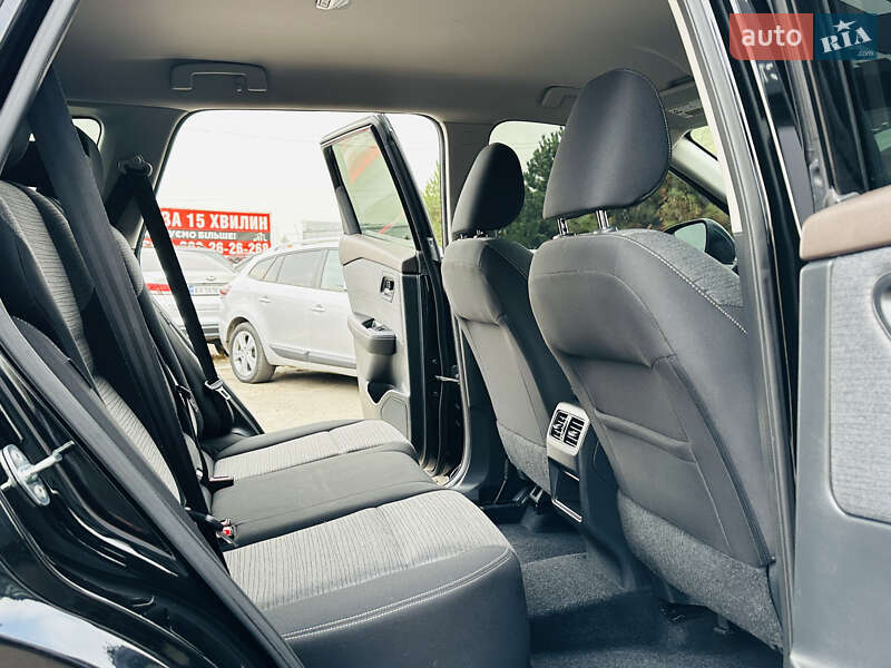 Позашляховик / Кросовер Nissan Rogue 2021 в Харкові