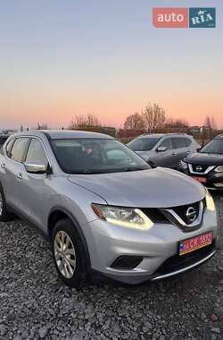 Позашляховик / Кросовер Nissan Rogue 2015 в Львові