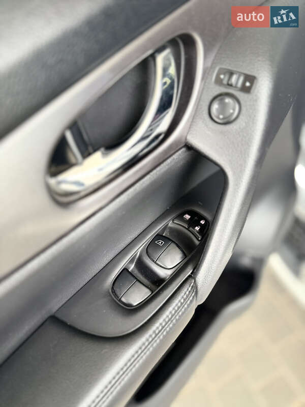 Внедорожник / Кроссовер Nissan Rogue 2014 в Николаеве фото 16 Внедорожник / Кроссовер Nissan Rogue 2014 в Николаеве