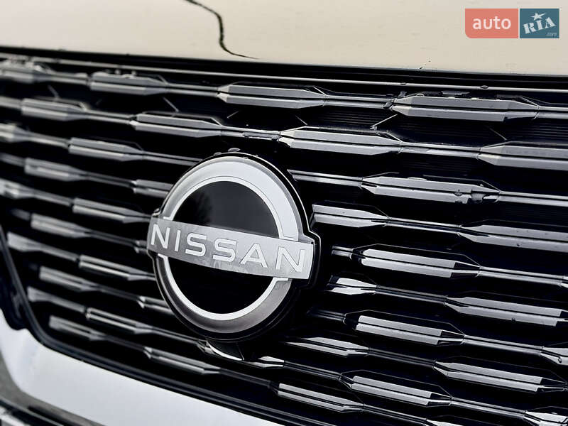 Внедорожник / Кроссовер Nissan Rogue 2023 в Самборе