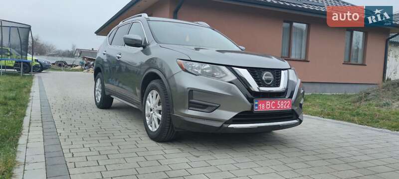 Внедорожник / Кроссовер Nissan Rogue 2017 в Ровно фото 2 Внедорожник / Кроссовер Nissan Rogue 2017 в Ровно
