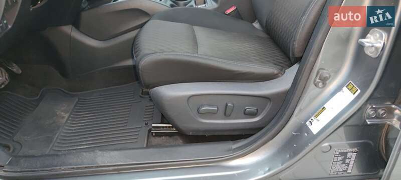 Внедорожник / Кроссовер Nissan Rogue 2017 в Ровно фото 14 Внедорожник / Кроссовер Nissan Rogue 2017 в Ровно