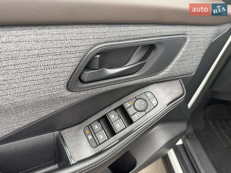 Внедорожник / Кроссовер Nissan Rogue 2021 в Ровно фото 23 Внедорожник / Кроссовер Nissan Rogue 2021 в Ровно