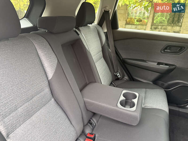 Внедорожник / Кроссовер Nissan Rogue 2021 в Ровно фото 37 Внедорожник / Кроссовер Nissan Rogue 2021 в Ровно