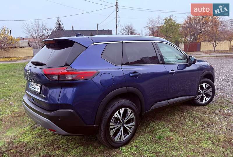 Внедорожник / Кроссовер Nissan Rogue 2021 в Харькове