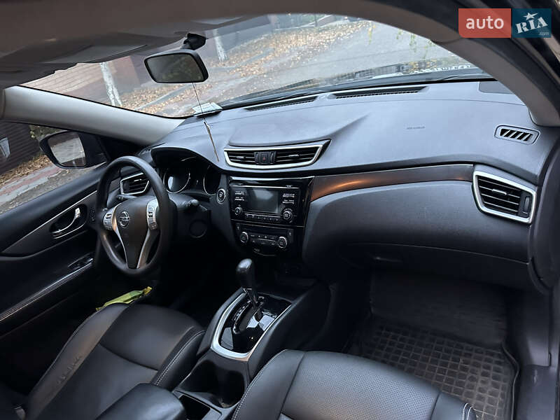 Внедорожник / Кроссовер Nissan Rogue 2015 в Одессе