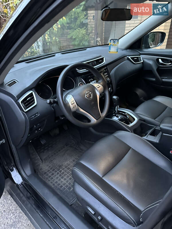 Внедорожник / Кроссовер Nissan Rogue 2015 в Одессе