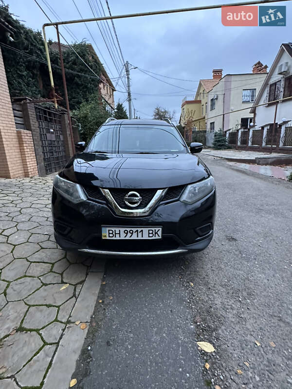 Внедорожник / Кроссовер Nissan Rogue 2015 в Одессе