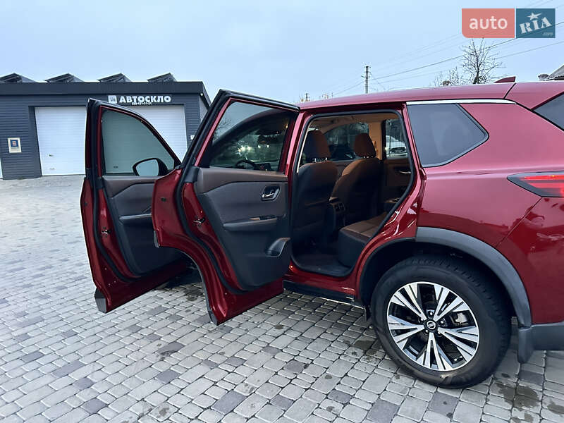 Внедорожник / Кроссовер Nissan Rogue 2021 в Белой Церкви