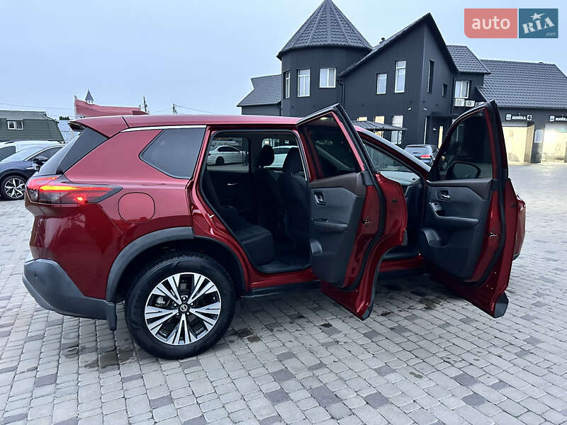 Внедорожник / Кроссовер Nissan Rogue 2021 в Белой Церкви